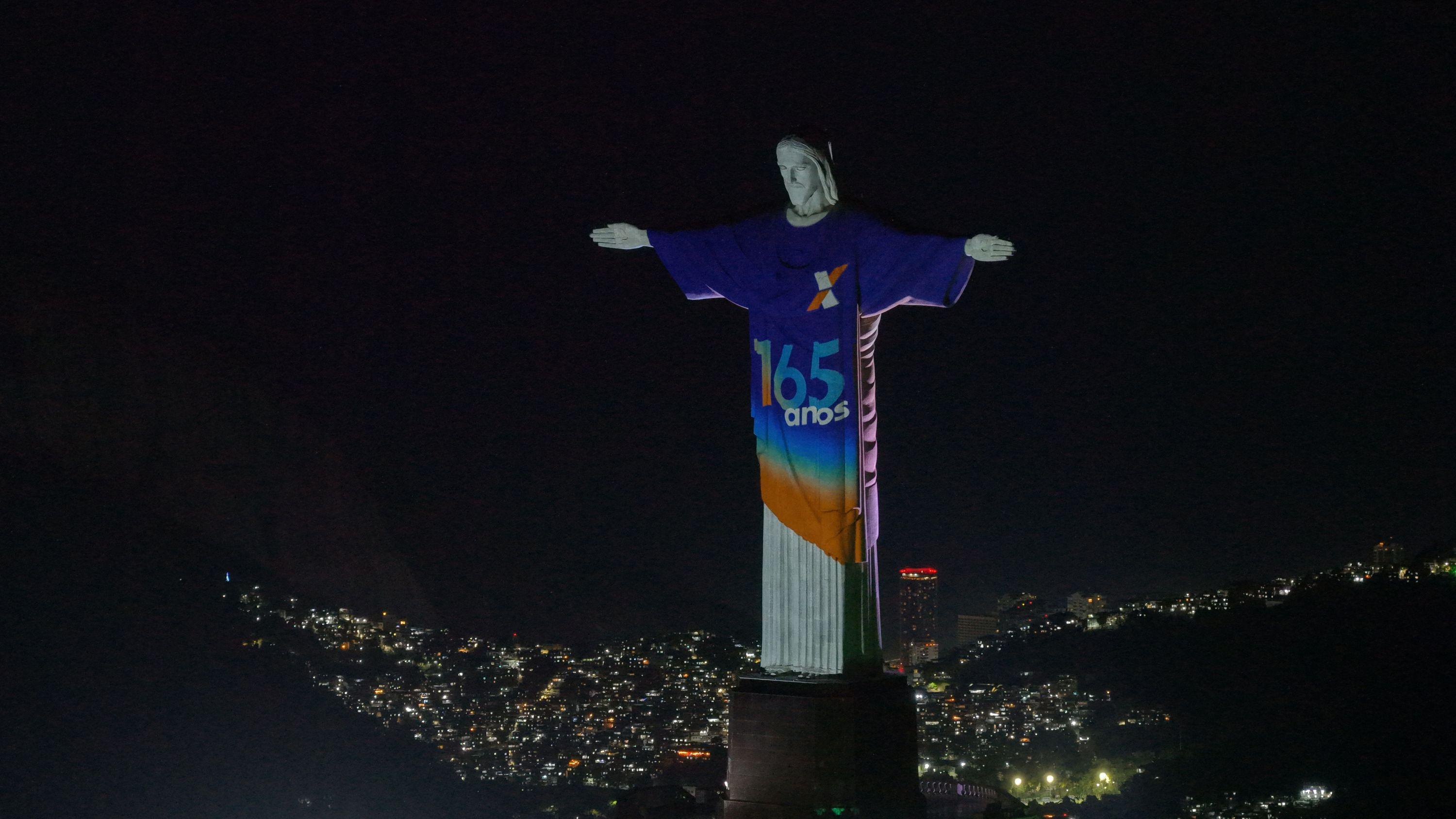 Aniversário de 165 anos da CAIXA leva projeção especial ao Cristo Redentor