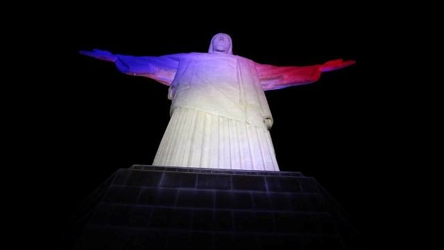 Cristo Redentor: de braços abertos para os atletas olímpicos e paralímpicos franceses