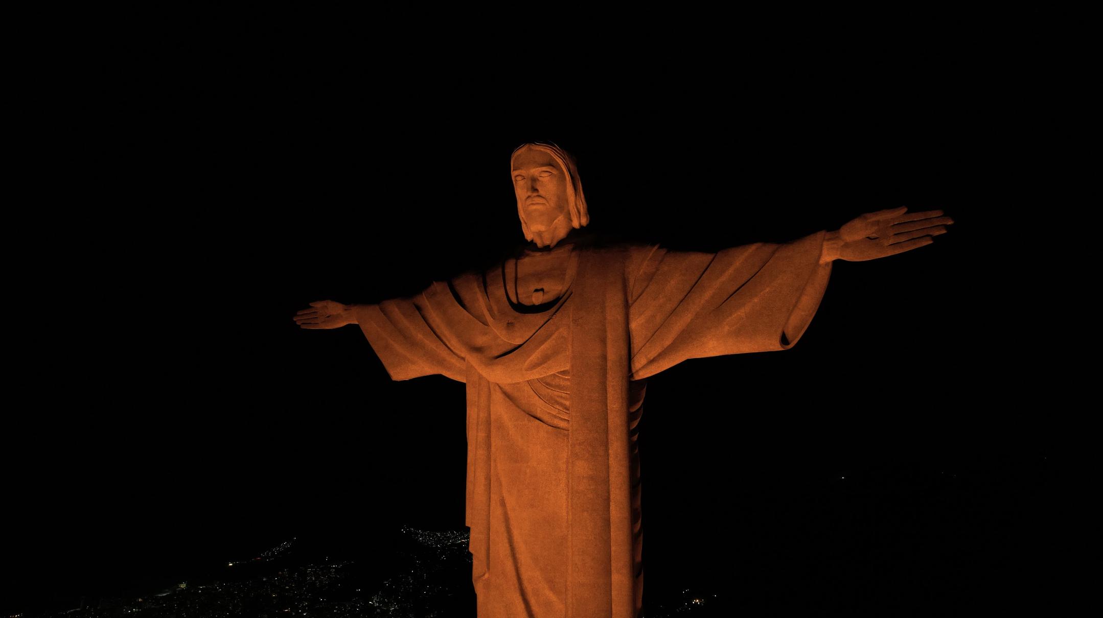Cristo Redentor e Palácio Guanabara marcam Dia da Redução de Riscos de Desastres