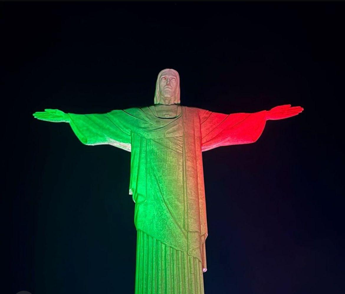 Cristo Redentor homenageia Portugal e os 500 anos de Camões