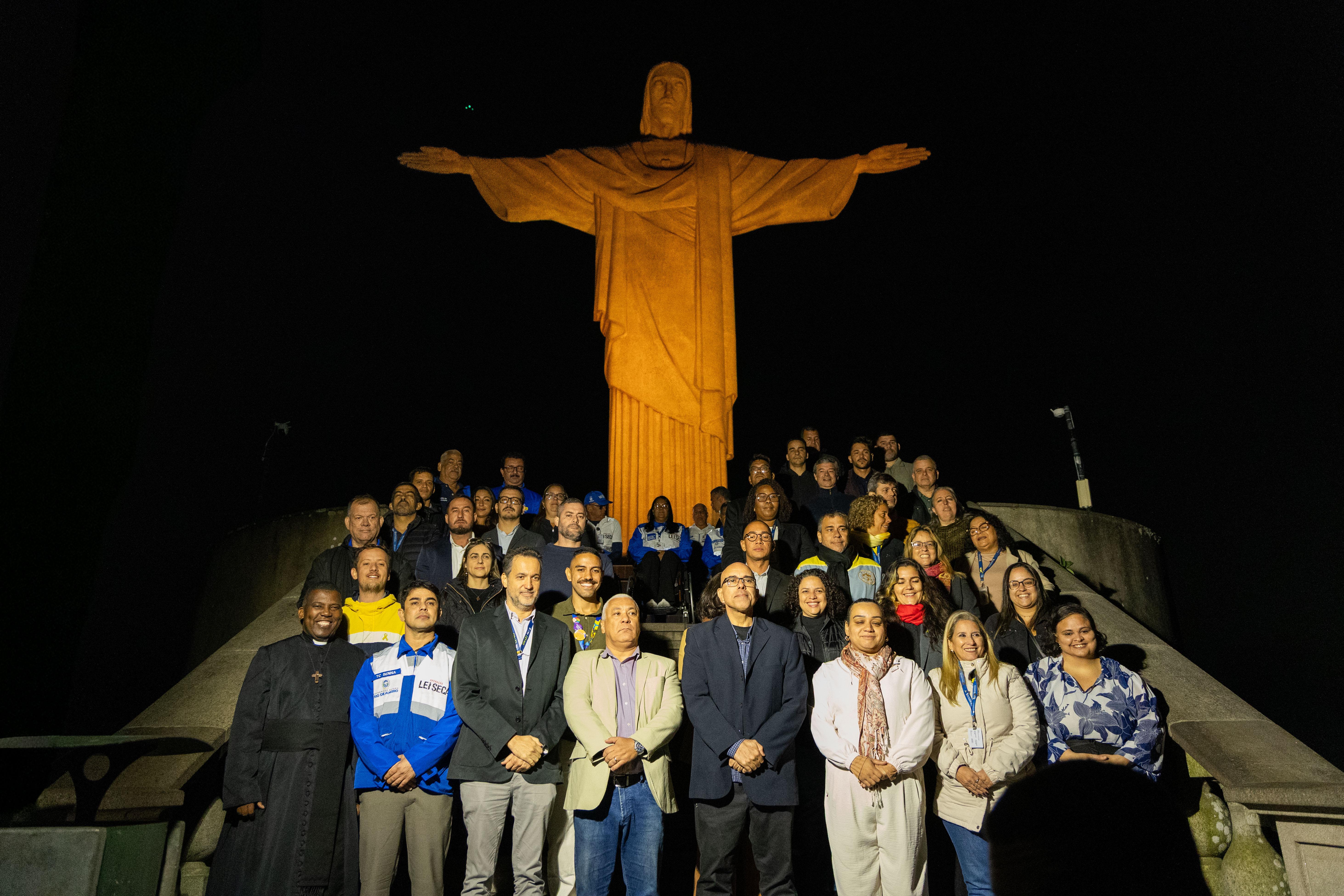 Maio Amarelo: Cristo Redentor recebe iluminação pela segurança no trânsito